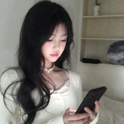 秋霞